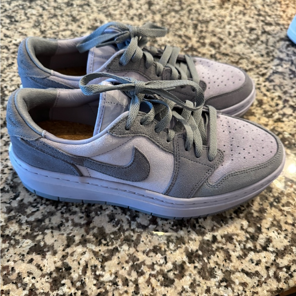 Women’s Air Jordan 1 Elevate Low, color Stealth/Titanium